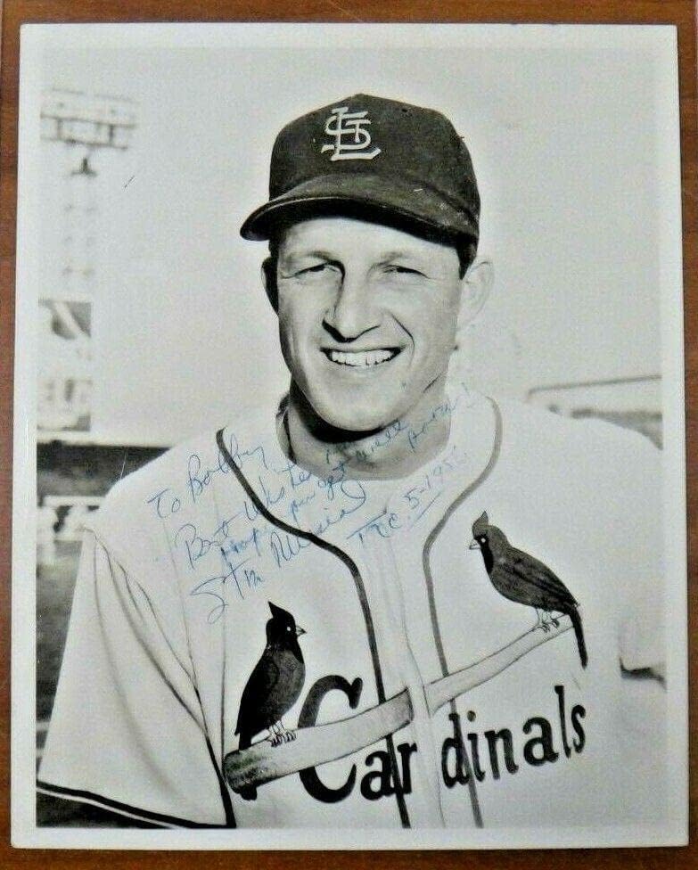 Stan Musial Baseball HOF Реколта Снимка от 1956 г. с автограф 8x10 - Снимки на MLB С автограф
